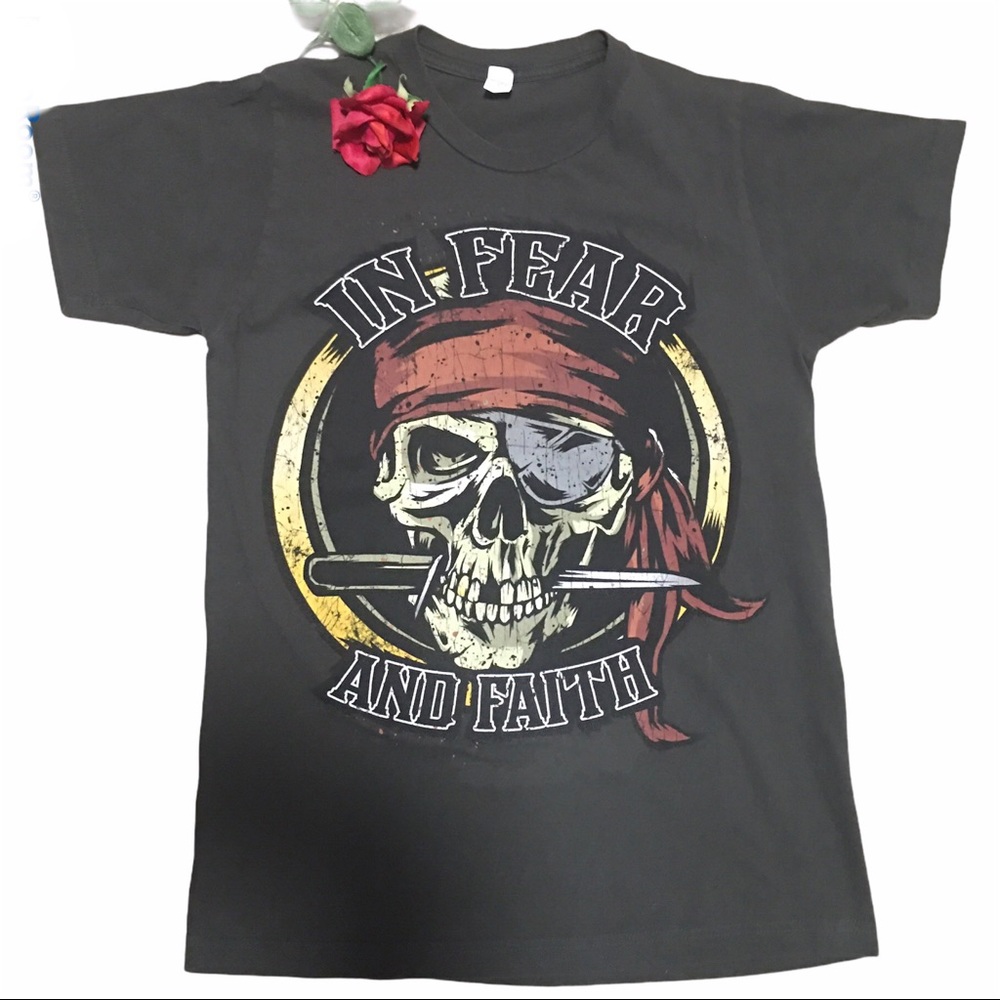 IN FEAR & FAITH Band Tee SM BLACK SKULL KNIFE Graphics Thrashed Grungecore